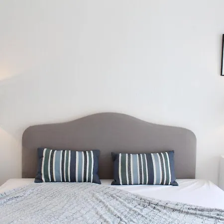 La Coupole, T2 Traversant - Face - - Lb440-003 Apartament *